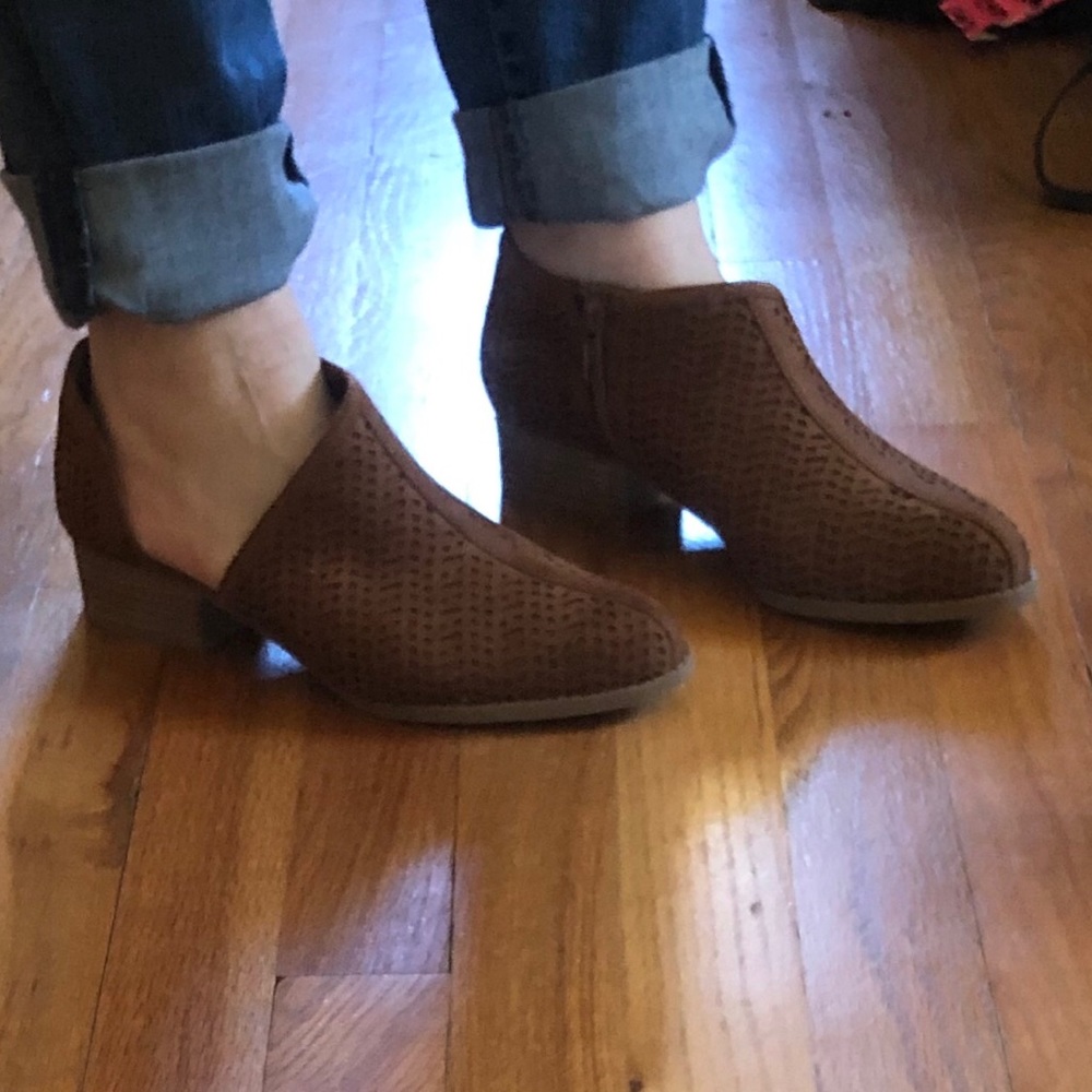 CityClassified booties NEW!